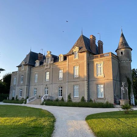 Chateau De St-Fulgent, Gite La Tour Saint-Fulgent Kültér fotó